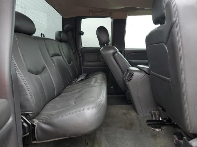 Photo 10 from auction – 2004 CHEVROLET SILVERADO with VIN 2GCEK19T541293438