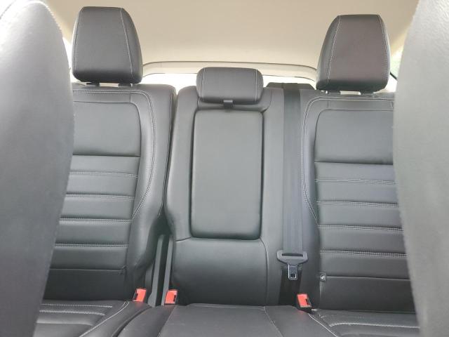 Photo 10 from auction – 2017 FORD ESCAPE SE with VIN 1FMCU9G92HUA05615