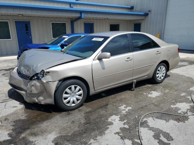 TOYOTA CAMRY LE 2005 with VIN 4T1BE30KX5U033791 - Photo from auction