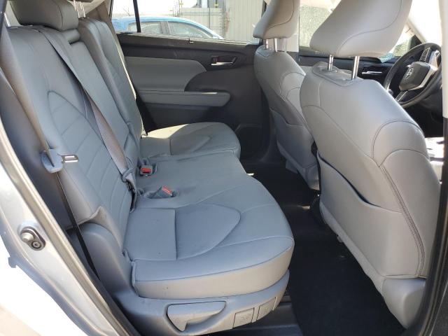 Photo 11 from auction – 2024 TOYOTA HIGHLANDER with VIN 5TDKDRAH9RS537742