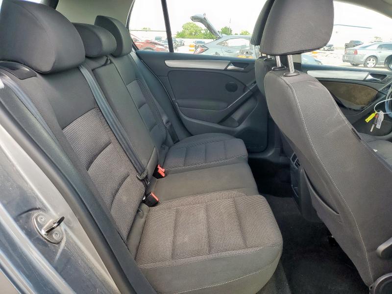 Photo 10 from auction – 2011 VOLKSWAGEN GOLF with VIN WVWDM7AJ2BW081525