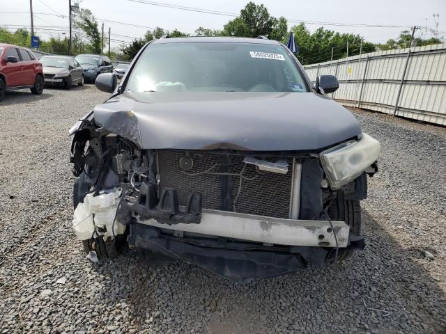 Photo 5 from auction – 2011 TOYOTA HIGHLANDER with VIN 5TDBK3EH9BS075055
