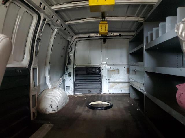 Photo 10 from auction – 2006 CHEVROLET CHEVY VAN with VIN 1GCHG352161172552