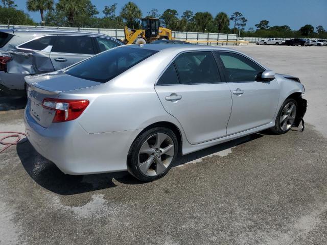 Photo 3 from auction – 2012 TOYOTA CAMRY SE with VIN 4T1BK1FK4CU012078