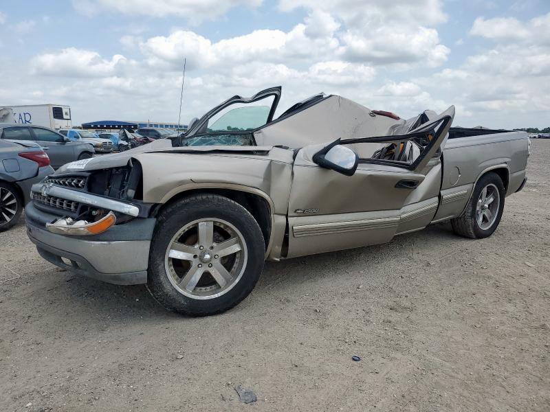 CHEVROLET SILVERADO 2000 with VIN 1GCEC19T7YZ116982 - Photo from auction