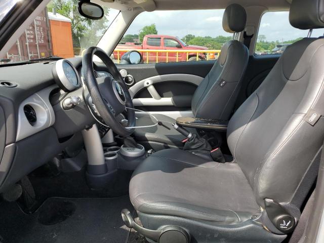 Photo 7 from auction – 2004 MINI COOPER with VIN WMWRC33434TJ56260