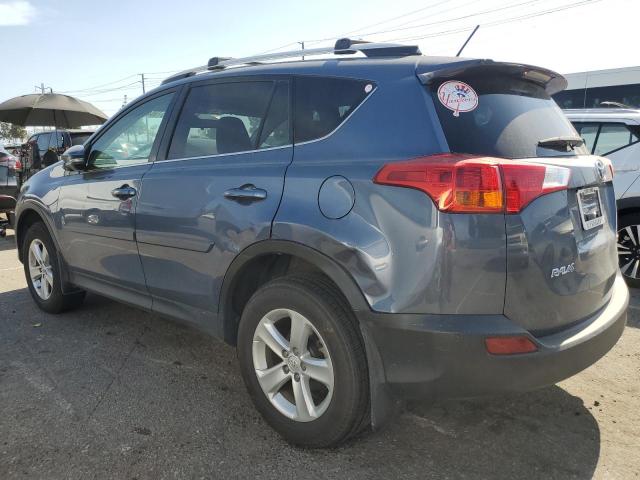 Photo 2 from auction – 2013 TOYOTA RAV4 with VIN 2T3WFREV0DW072268