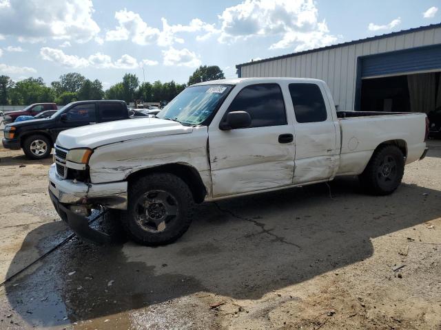 CHEVROLET SILVERADO 2006 with VIN 1GCEC19T86Z125784 - Photo from auction
