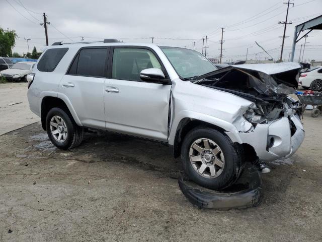 Photo 4 from auction – 2015 TOYOTA 4RUNNER SR with VIN JTEBU5JR6F5267934