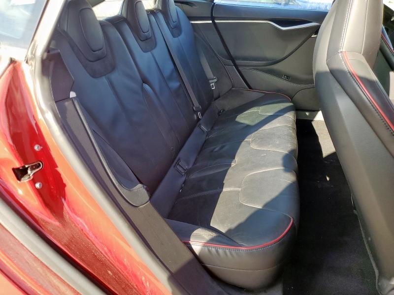 Photo 10 from auction – 2014 TESLA MODEL S with VIN 5YJSA1H17EFP35821