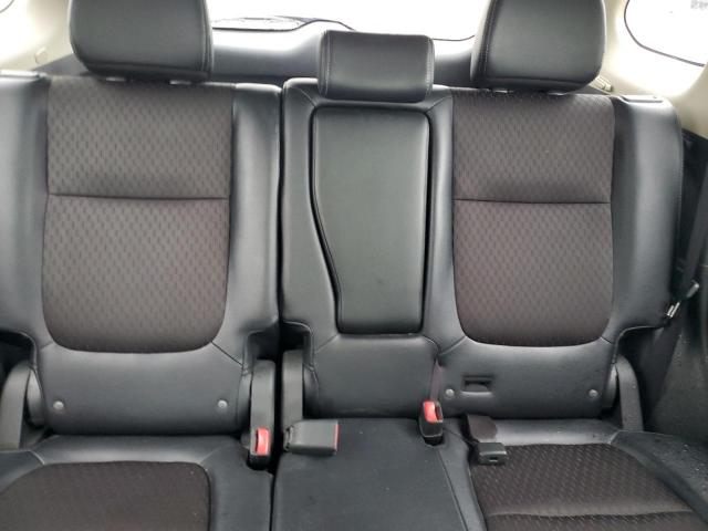 Photo 10 from auction – 2015 MITSUBISHI OUTLANDER with VIN JA4AD3A38FZ007361