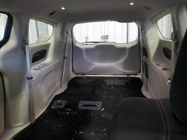Photo 10 from auction – 2017 CHRYSLER PACIFICA T with VIN 2C4RC1DG1HR836865
