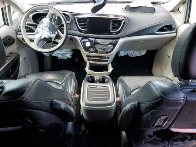 Снимка 8 от търг – 2019 CHRYSLER PACIFICA H с VIN 2C4RC1N74KR722252