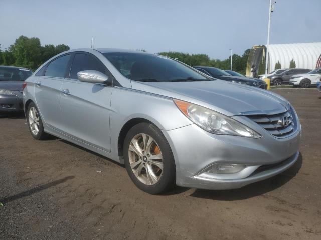 Photo 4 from auction – 2011 HYUNDAI SONATA SE with VIN 5NPEC4AC9BH275014