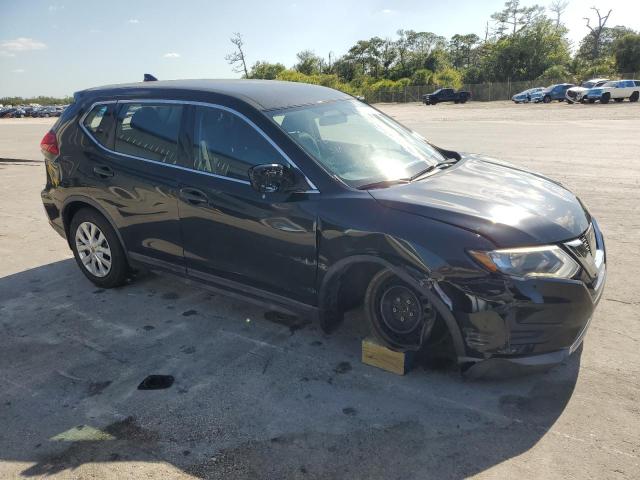 Photo 4 from auction – 2017 NISSAN ROGUE S with VIN KNMAT2MT1HP581944