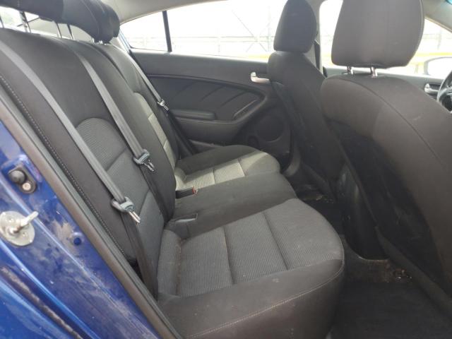 Photo 10 from auction – 2018 KIA FORTE LX with VIN 3KPFK4A75JE262791