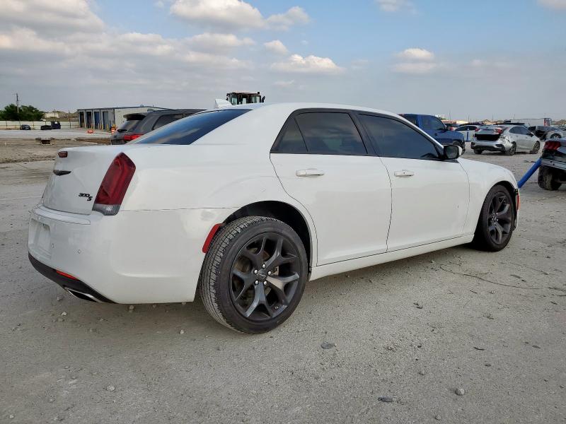 Photo 3 from auction – 2023 CHRYSLER 300 S with VIN 2C3CCABGXPH676776