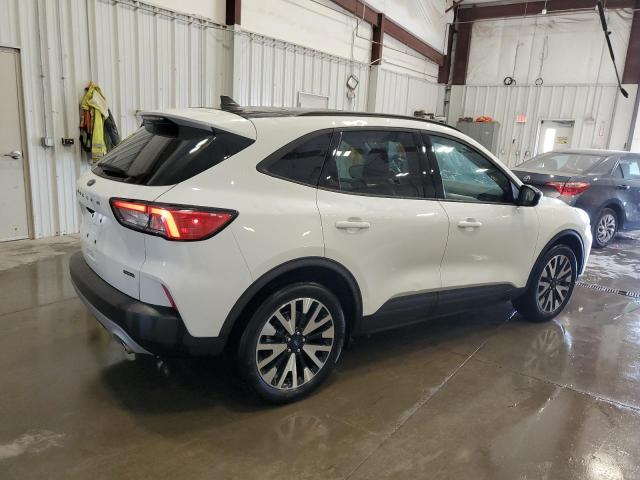 Photo 3 from auction – 2020 FORD ESCAPE SE with VIN 1FMCU9BZ7LUC52290