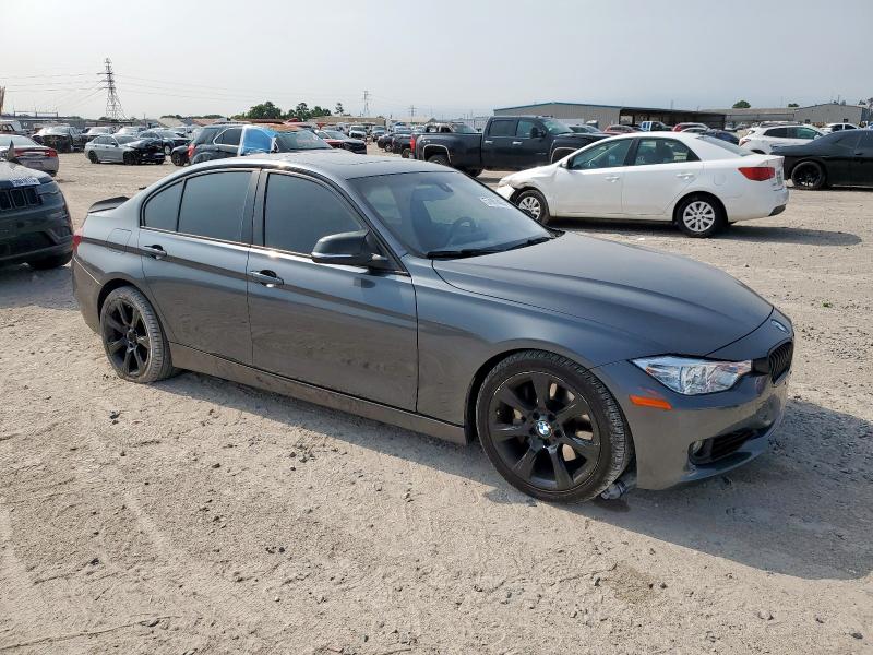 Photo 4 from auction – 2013 BMW 335 I with VIN WBA3A9C51DF476070