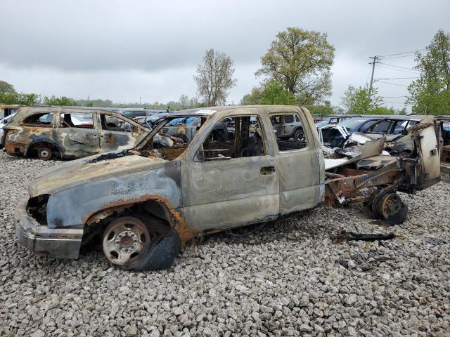 CHEVROLET SILVERADO 2004 with VIN 1GCHC29254E256427 - Photo from auction