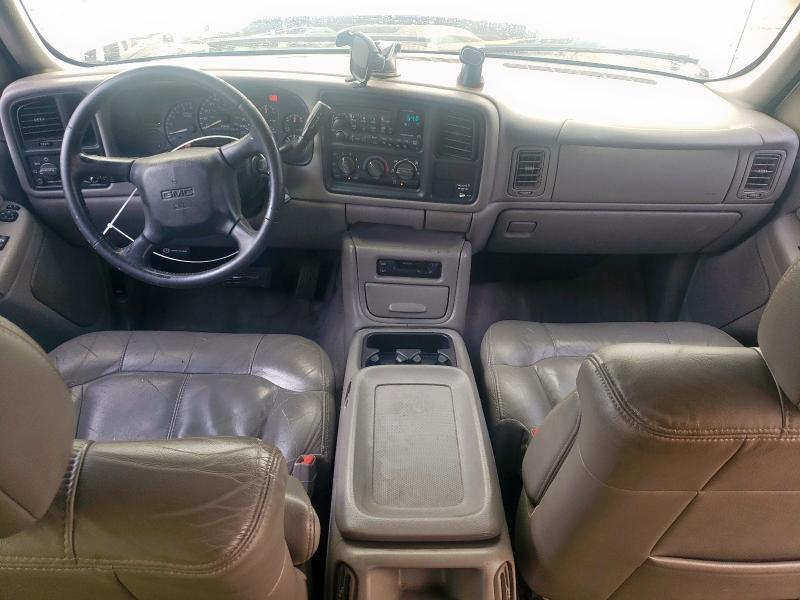 Photo 8 from auction – 2002 GMC NEW SIERRA with VIN 2GTEC19T521212593