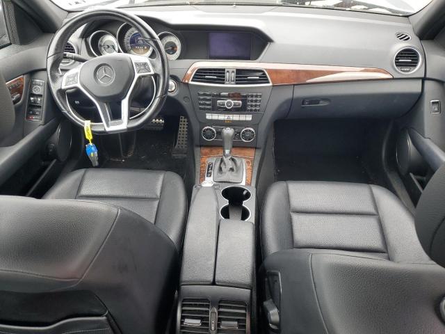 Photo 8 from auction – 2012 MERCEDES-BENZ C with VIN WDDGF4HB8CR222902