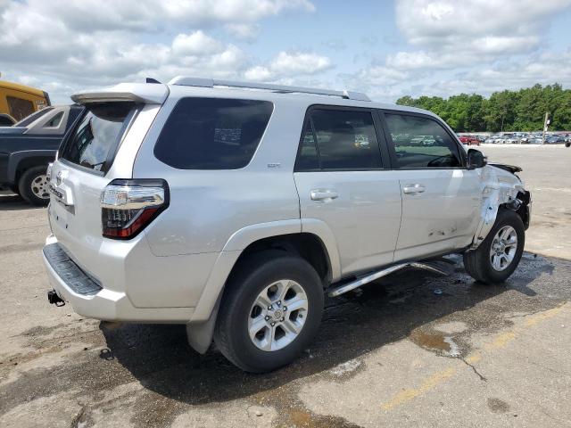 Photo 3 from auction – 2017 TOYOTA 4RUNNER SR with VIN JTEZU5JR7H5154415