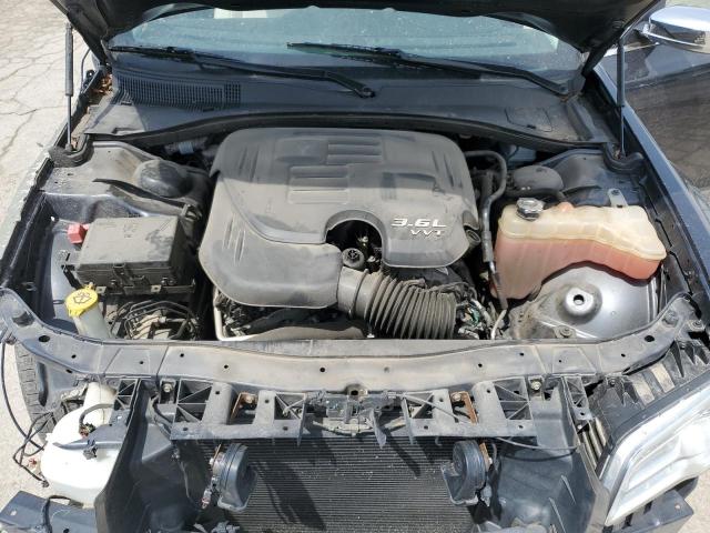 Photo 11 from auction – 2019 CHRYSLER 300 LIMITE with VIN 2C3CCAEG7KH528315