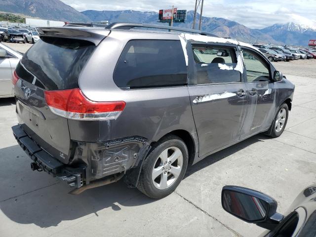 Photo 3 from auction – 2011 TOYOTA SIENNA LE with VIN 5TDJK3DC8BS024566