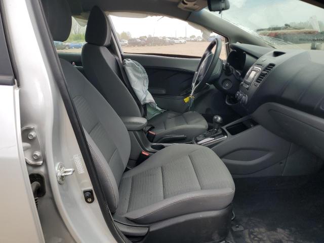 Photo 7 from auction – 2017 KIA FORTE LX with VIN 3KPFL4A70HE046063