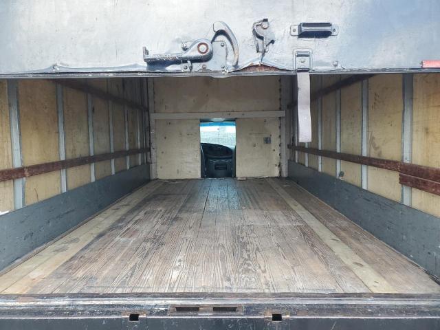 Photo 10 from auction – 2000 FORD ECONOLINE with VIN 1FDWE35F7YHA17381