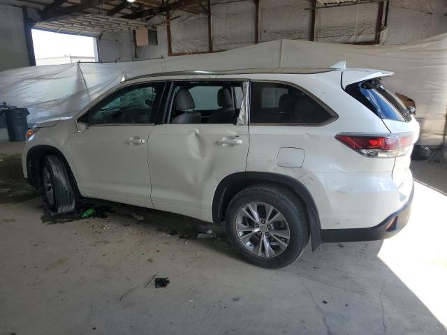 Photo 2 from auction – 2015 TOYOTA HIGHLANDER with VIN 5TDJKRFH7FS088812