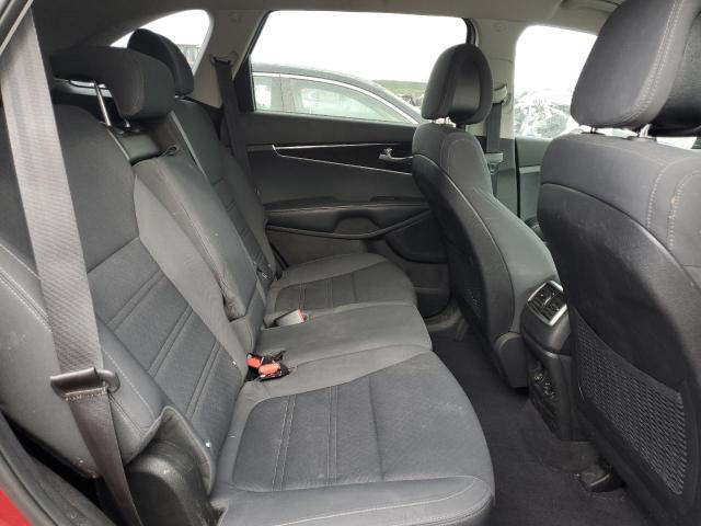 Photo 11 from auction – 2016 KIA SORENTO LX with VIN 5XYPGDA59GG096713