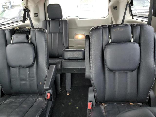 Photo 10 from auction – 2012 CHRYSLER TOWN & COU with VIN 2C4RC1CG0CR194519