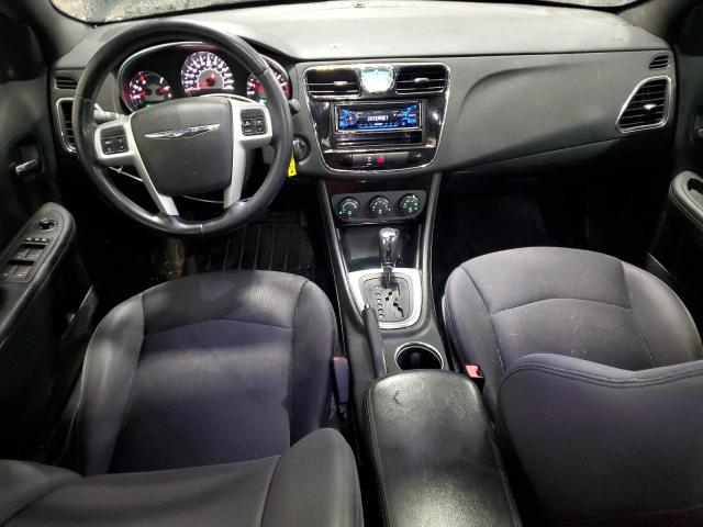 Photo 8 from auction – 2013 CHRYSLER 200 TOURIN with VIN 1C3CCBBB0DN666223