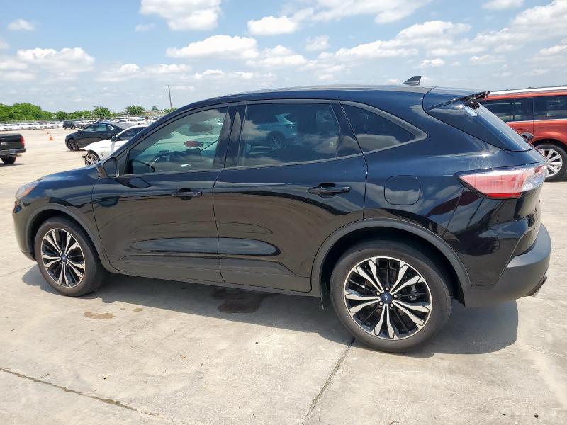 Photo 2 from auction – 2022 FORD ESCAPE SE with VIN 1FMCU0G68NUB55175