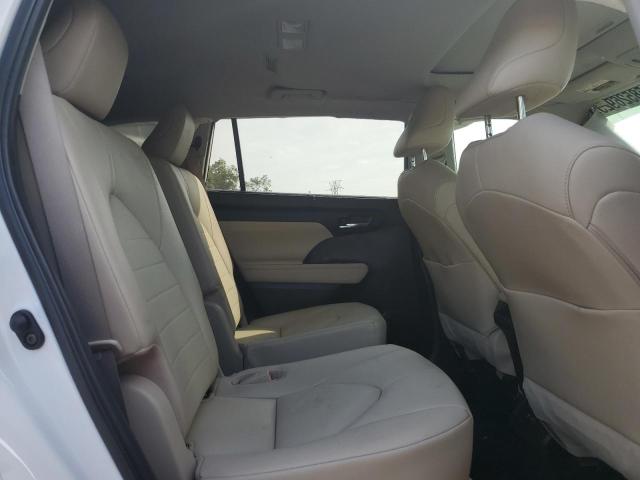 Photo 11 from auction – 2021 TOYOTA HIGHLANDER with VIN 5TDHBRCH0MS047440