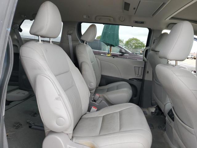 Photo 11 from auction – 2017 TOYOTA SIENNA XLE with VIN 5TDDZ3DC4HS185708