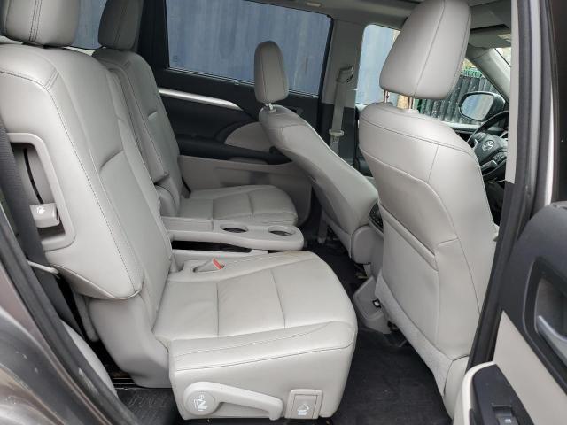 Photo 10 from auction – 2015 TOYOTA HIGHLANDER with VIN 5TDJKRFH9FS099858