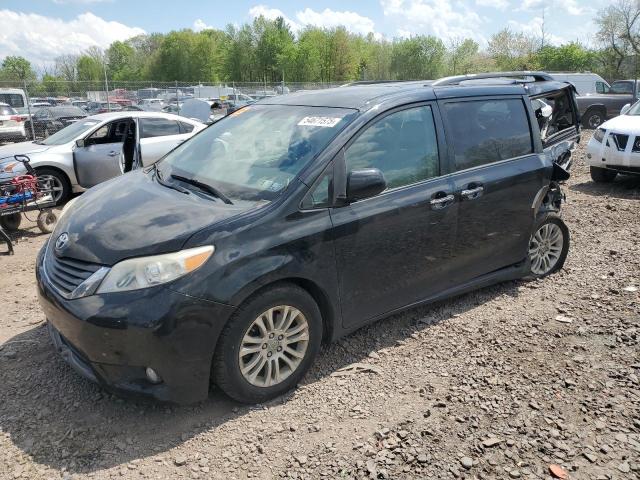 Photo 1 from auction – 2011 TOYOTA SIENNA XLE with VIN 5TDYK3DC8BS019513