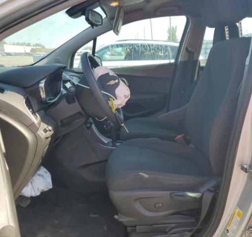 Photo 7 from auction – 2019 CHEVROLET TRAX LS with VIN 3GNCJKSB4KL175319