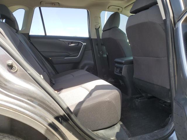 Photo 11 from auction – 2019 TOYOTA RAV4 XLE with VIN JTMP1RFV2KD005229