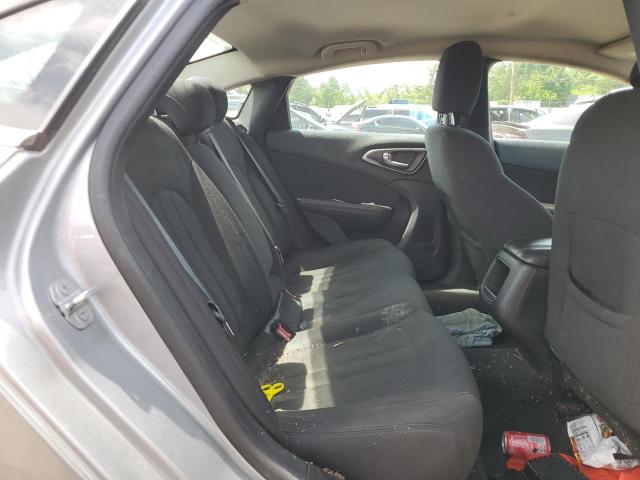 Photo 10 from auction – 2015 CHRYSLER 200 LIMITE with VIN 1C3CCCAB9FN663895