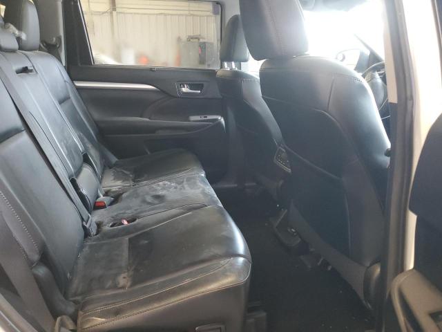 Photo 11 from auction – 2015 TOYOTA HIGHLANDER with VIN 5TDJKRFH3FS190690