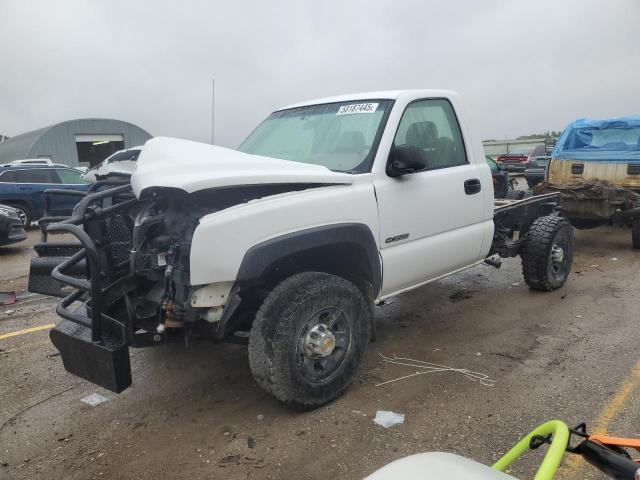 CHEVROLET SILVERADO 2005 with VIN 1GCHK34U05E308260 - Photo from auction