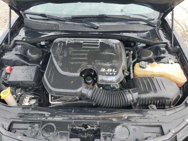 Photo 11 from auction – 2018 CHRYSLER 300 LIMITE with VIN 2C3CCAEG7JH120153