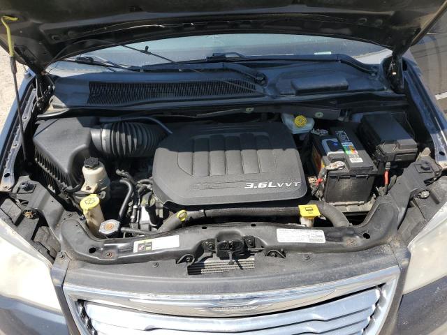 Photo 12 from auction – 2013 CHRYSLER TOWN & COU with VIN 2C4RC1BG0DR604741