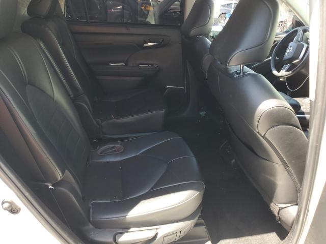Photo 11 from auction – 2023 TOYOTA HIGHLANDER with VIN 5TDKDRAH1PS004362
