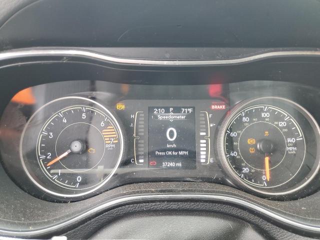 Photo 9 from auction – 2019 JEEP CHEROKEE L with VIN 1C4PJLCB0KD297048