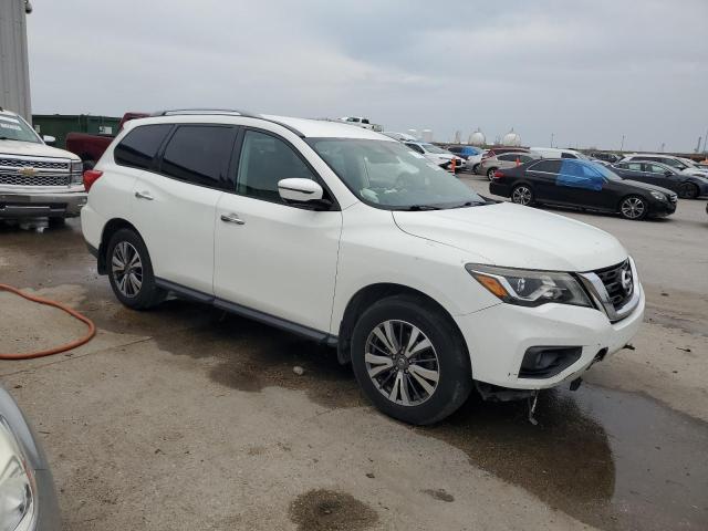 Photo 4 from auction – 2017 NISSAN PATHFINDER with VIN 5N1DR2MN2HC615745